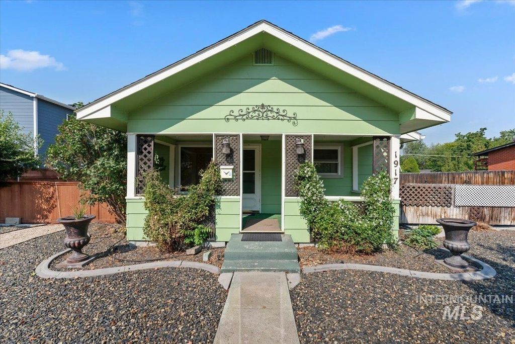 1917 S Atlantic St, Boise, ID 83705 photo 4