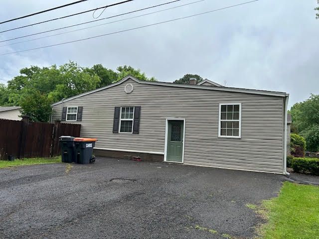 1314 N Boston Place, Russellville, AR 72801