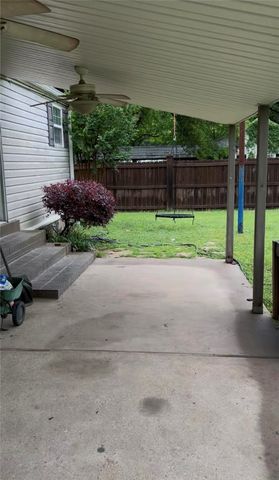 1314 N Boston Place, Russellville, AR 72801