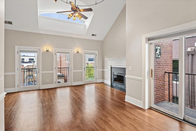 930 W Dakin Street 4, Chicago, IL 60613