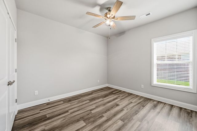 112 Stone Ridge Drive, Frankfort, KY 40601