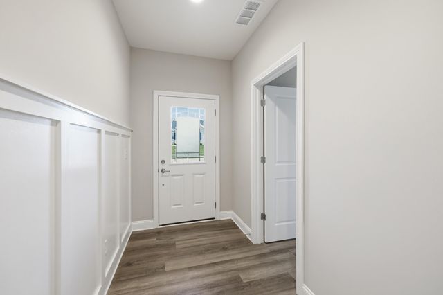 112 Stone Ridge Drive, Frankfort, KY 40601