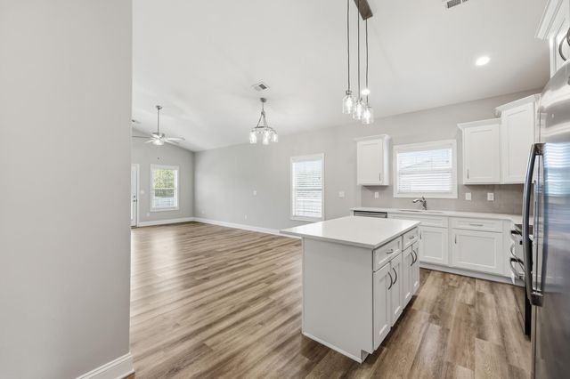 112 Stone Ridge Drive, Frankfort, KY 40601