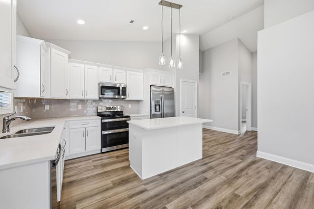 112 Stone Ridge Drive, Frankfort, KY 40601