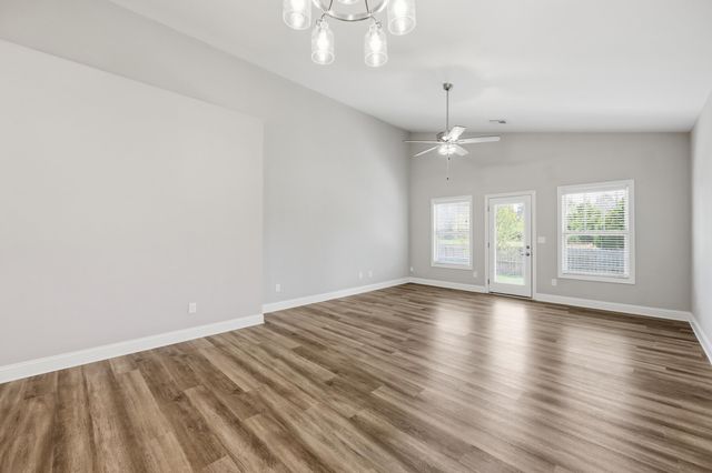 112 Stone Ridge Drive, Frankfort, KY 40601