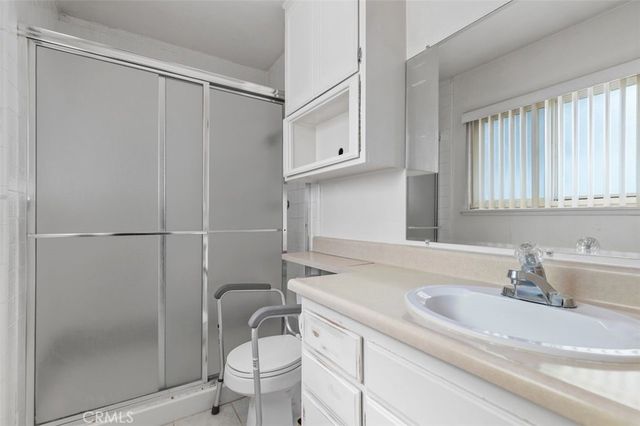 8161 Valencia, Huntington Beach, CA 92647