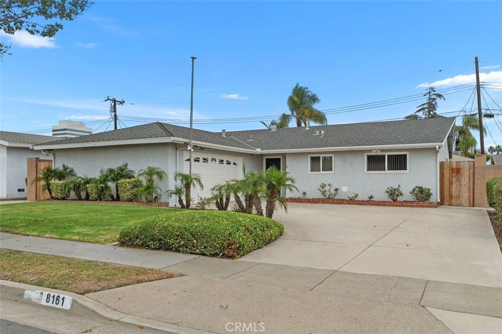 8161 Valencia, Huntington Beach, CA 92647 — photo 3