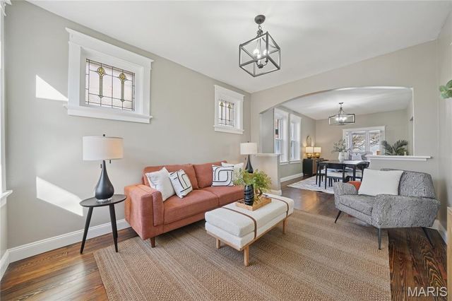 5217 Loughborough Avenue, St Louis, MO 63109