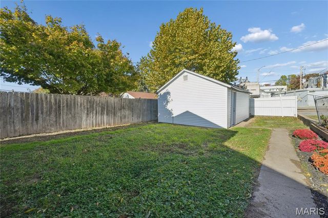 5217 Loughborough Avenue, St Louis, MO 63109