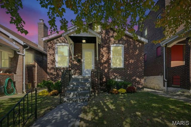5217 Loughborough Avenue, St Louis, MO 63109