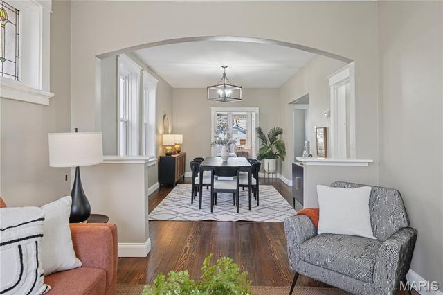 5217 Loughborough Avenue, St Louis, MO 63109