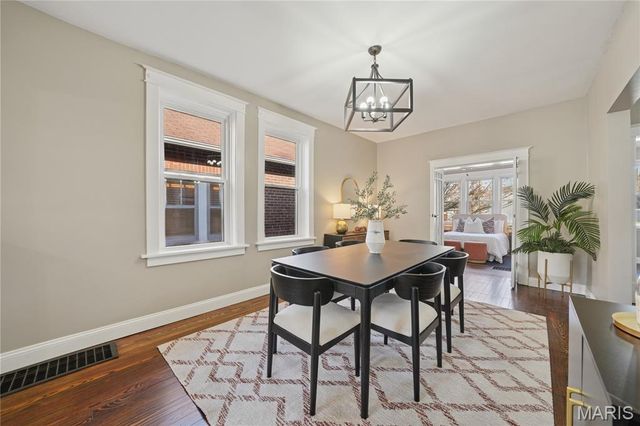 5217 Loughborough Avenue, St Louis, MO 63109