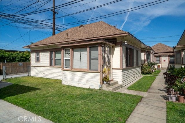 613 W 4th Street, Long Beach, CA 90802