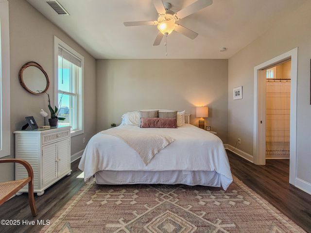 127 S Boca Bay Lane A, Holly Ridge, NC 28445