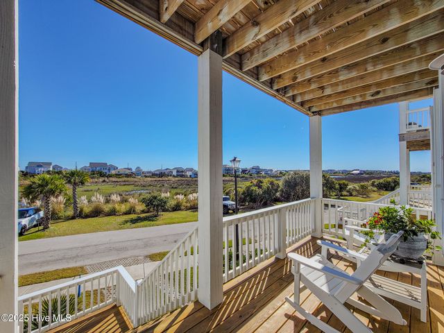 127 S Boca Bay Lane A, Holly Ridge, NC 28445