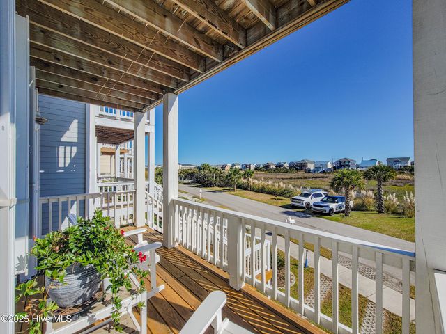 127 S Boca Bay Lane A, Holly Ridge, NC 28445