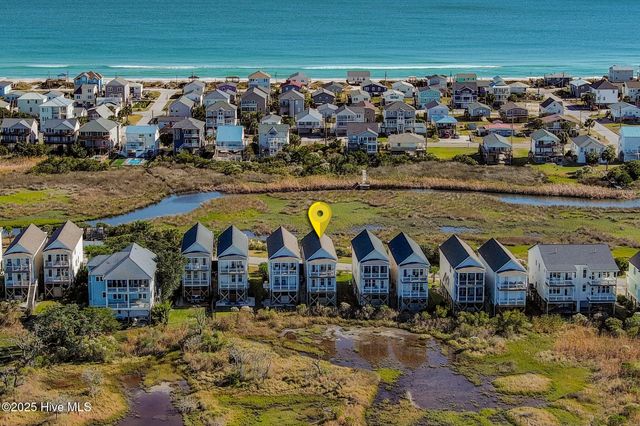 127 S Boca Bay Lane A, Holly Ridge, NC 28445