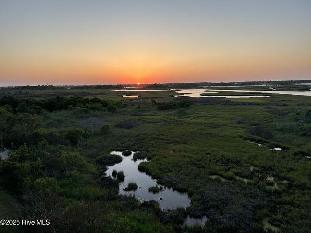 127 S Boca Bay Lane A, Holly Ridge, NC 28445