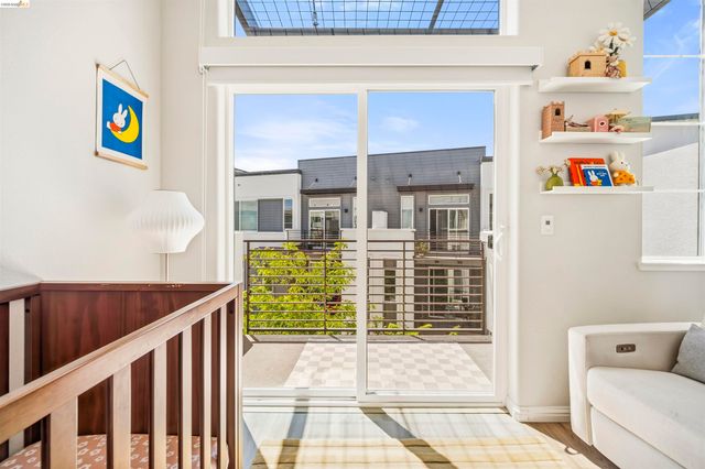 2829 Tradewind Ct, Alameda, CA 94501