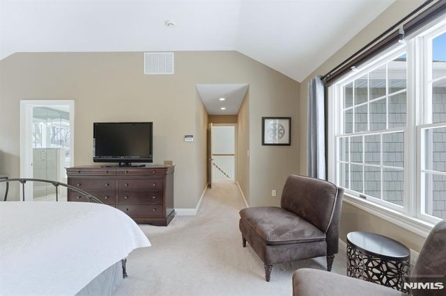 106 Delmar Avenue, Cresskill, NJ 07626