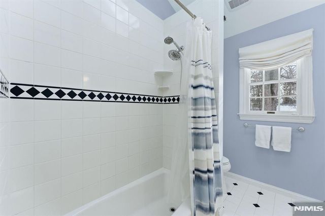 106 Delmar Avenue, Cresskill, NJ 07626