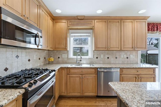 106 Delmar Avenue, Cresskill, NJ 07626