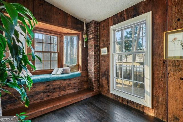 109 Mountain Park Road, Roswell, GA 30075