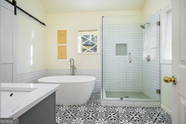 109 Mountain Park Road, Roswell, GA 30075