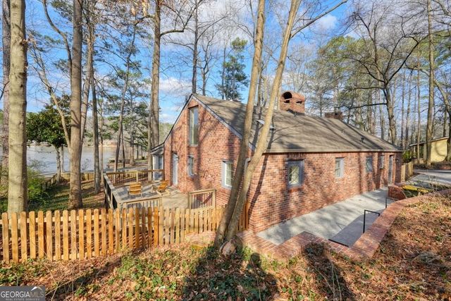 109 Mountain Park Road, Roswell, GA 30075