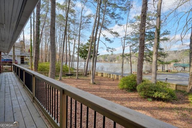 109 Mountain Park Road, Roswell, GA 30075