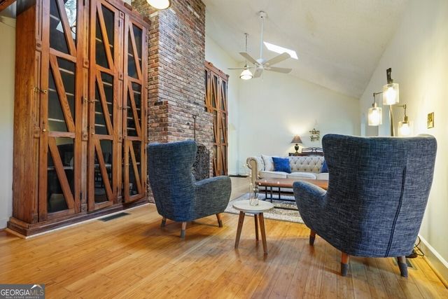 109 Mountain Park Road, Roswell, GA 30075