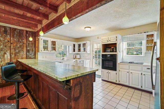 109 Mountain Park Road, Roswell, GA 30075