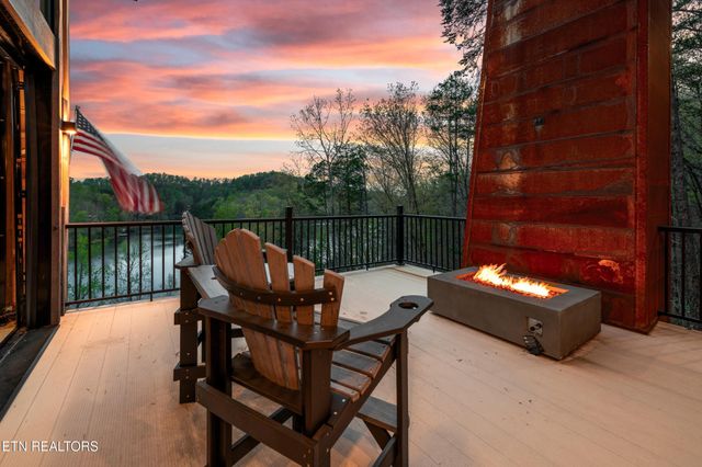 780 Laurel Lake Circle, Madisonville, TN 37354