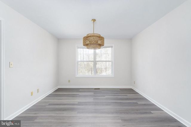 11818 HICKORY CREEK DR, Fredericksburg, VA 22407