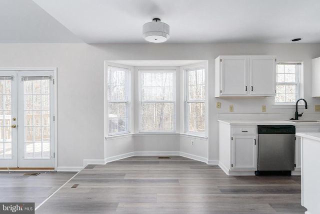 11818 HICKORY CREEK DR, Fredericksburg, VA 22407