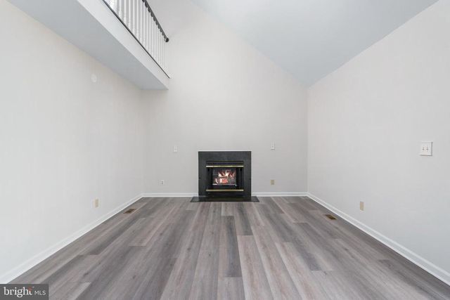 11818 HICKORY CREEK DR, Fredericksburg, VA 22407