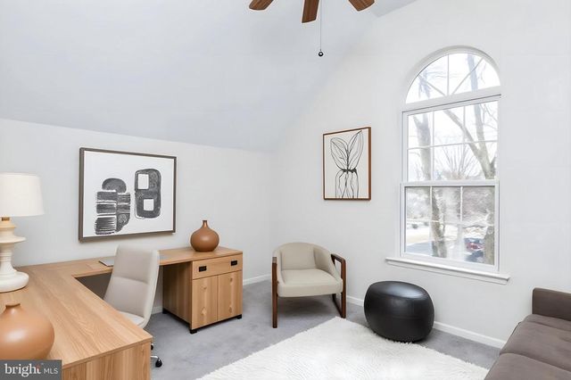 11818 HICKORY CREEK DR, Fredericksburg, VA 22407