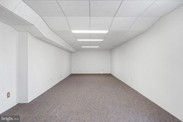 11818 HICKORY CREEK DR, Fredericksburg, VA 22407