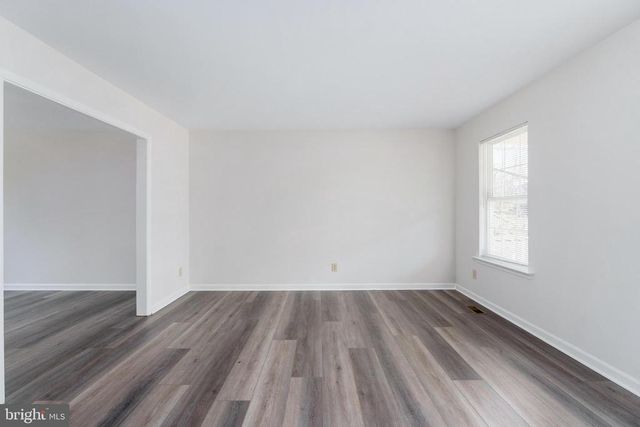 11818 HICKORY CREEK DR, Fredericksburg, VA 22407