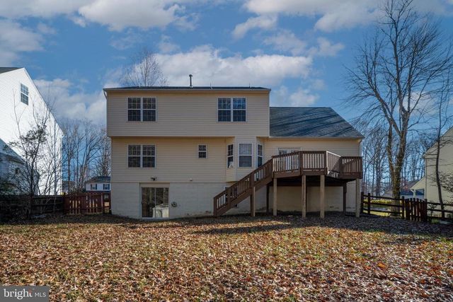 11818 HICKORY CREEK DR, Fredericksburg, VA 22407