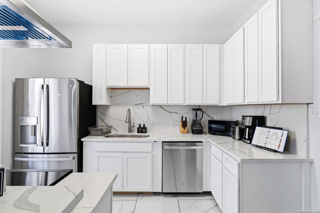 102 Beal, San Antonio, TX 78201