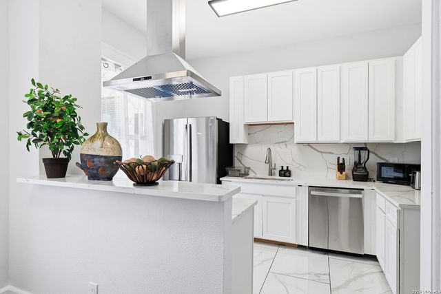 102 Beal, San Antonio, TX 78201