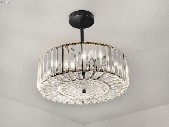 85 Nw MAWRCREST Ave, Gresham, OR 97030