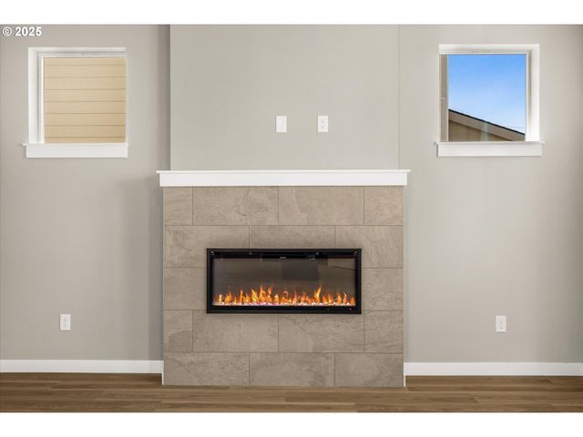 85 Nw MAWRCREST Ave, Gresham, OR 97030