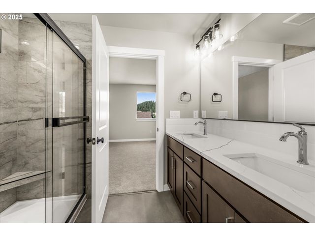 85 Nw MAWRCREST Ave, Gresham, OR 97030