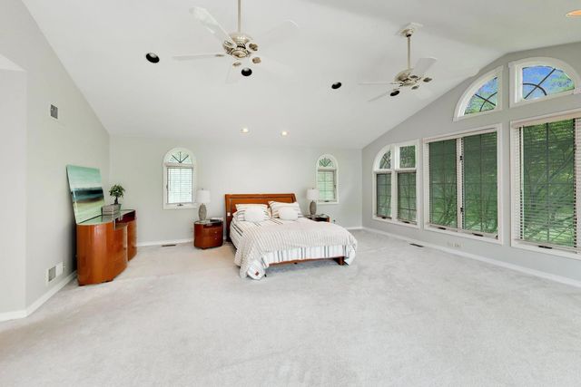 3414 E MARDAN Drive, Long Grove, IL 60047