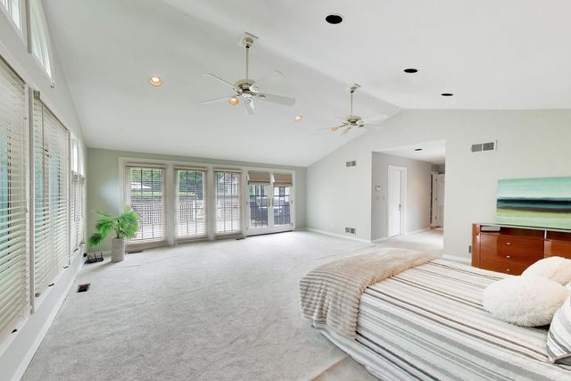 3414 E MARDAN Drive, Long Grove, IL 60047
