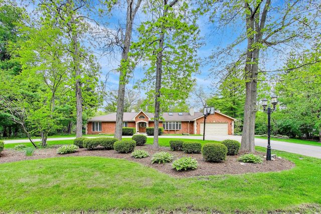 3414 E MARDAN Drive, Long Grove, IL 60047