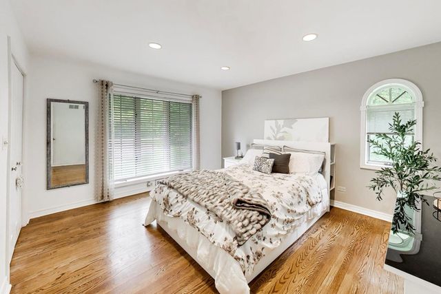 3414 E MARDAN Drive, Long Grove, IL 60047