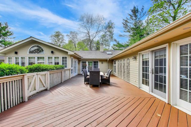 3414 E MARDAN Drive, Long Grove, IL 60047